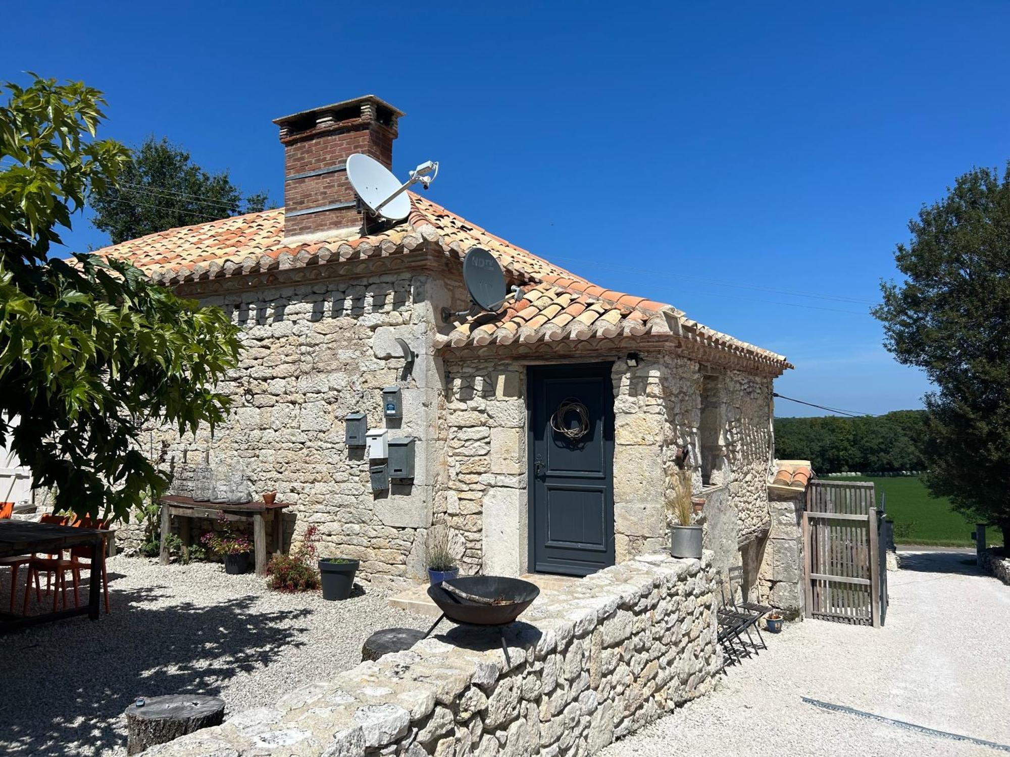 Les Fontanelles Du Quercy Blanc Villa Montcuq Eksteriør bilde